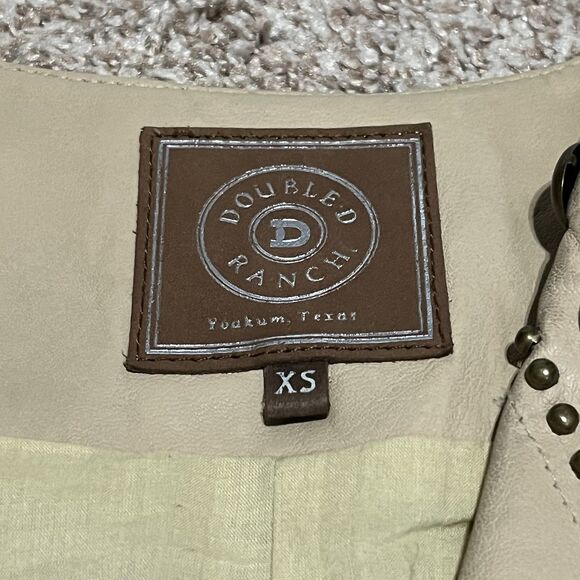 DOUBLE D RANCH Women's XS Beige Tan Studded Western Shirt Jacket Coat LEATHER - Picture 6 of 16